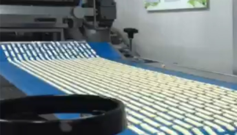 Línea de galletas dura y suave